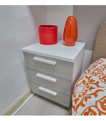 Cassettiera bicolore su ruote 3 cassetti by colombini