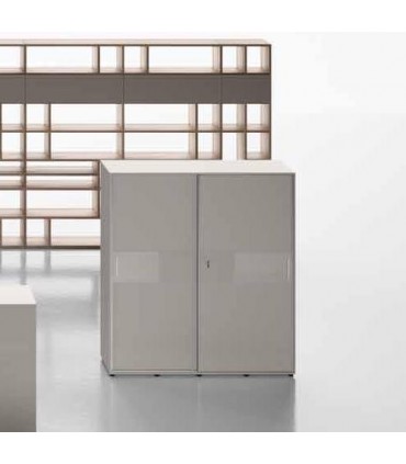 Armadio ante scorrevoli in legno by Colombini