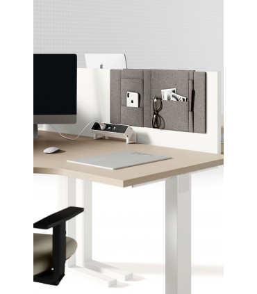 Workstation con gambe metalliche Oxi