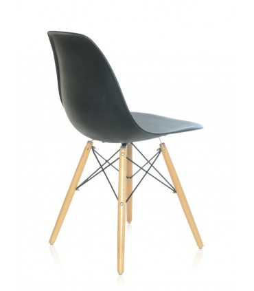 Sedia a 4 gambe in legno massello