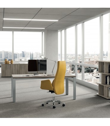 Scrivania direzionale con piano in legno sagomato by Flycom