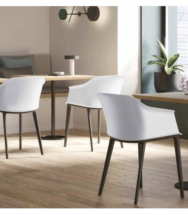 Sedia con monoscocca termolastica a 4 gambe Aura by Sèlin