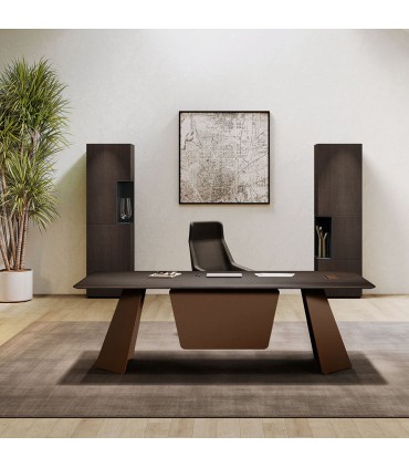 Scrivania direzionale Monolith by Las