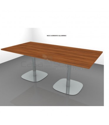Tavolo riunioni rettangolare con basamento metallico by Colombini