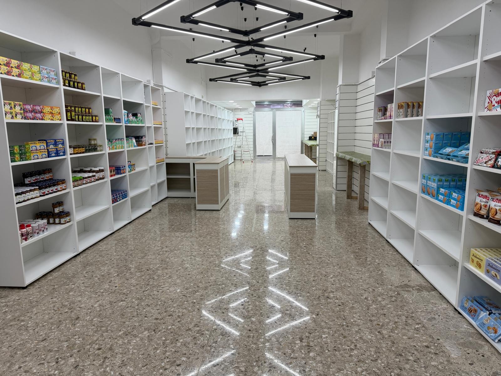 Negozio - realizzazione - 26